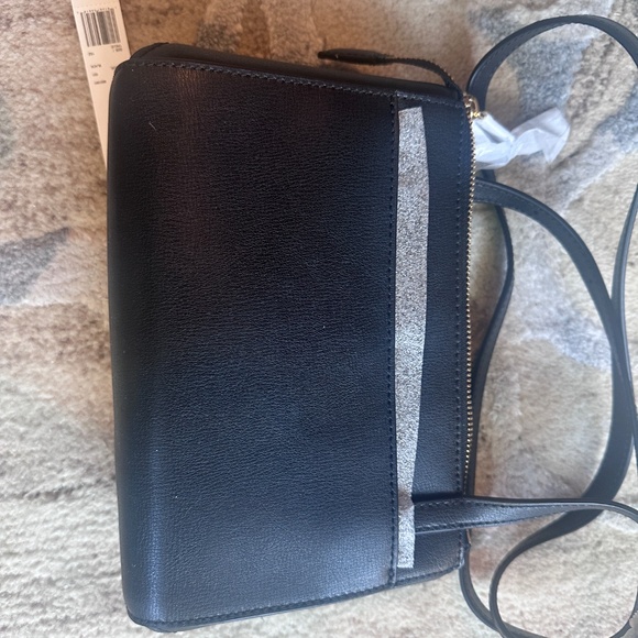 New Authentic Marc Jacobs M0013941 Commuter Crossbody Handbag - Picture 2 of 5